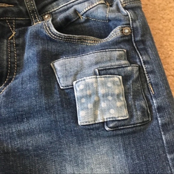 Vigoss girls blue bermuda shorts with cute patches size 14 - Picture 2 of 6